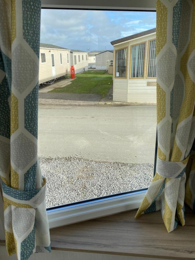 Hotel 77 The Brambles à Porthcawl Extérieur photo